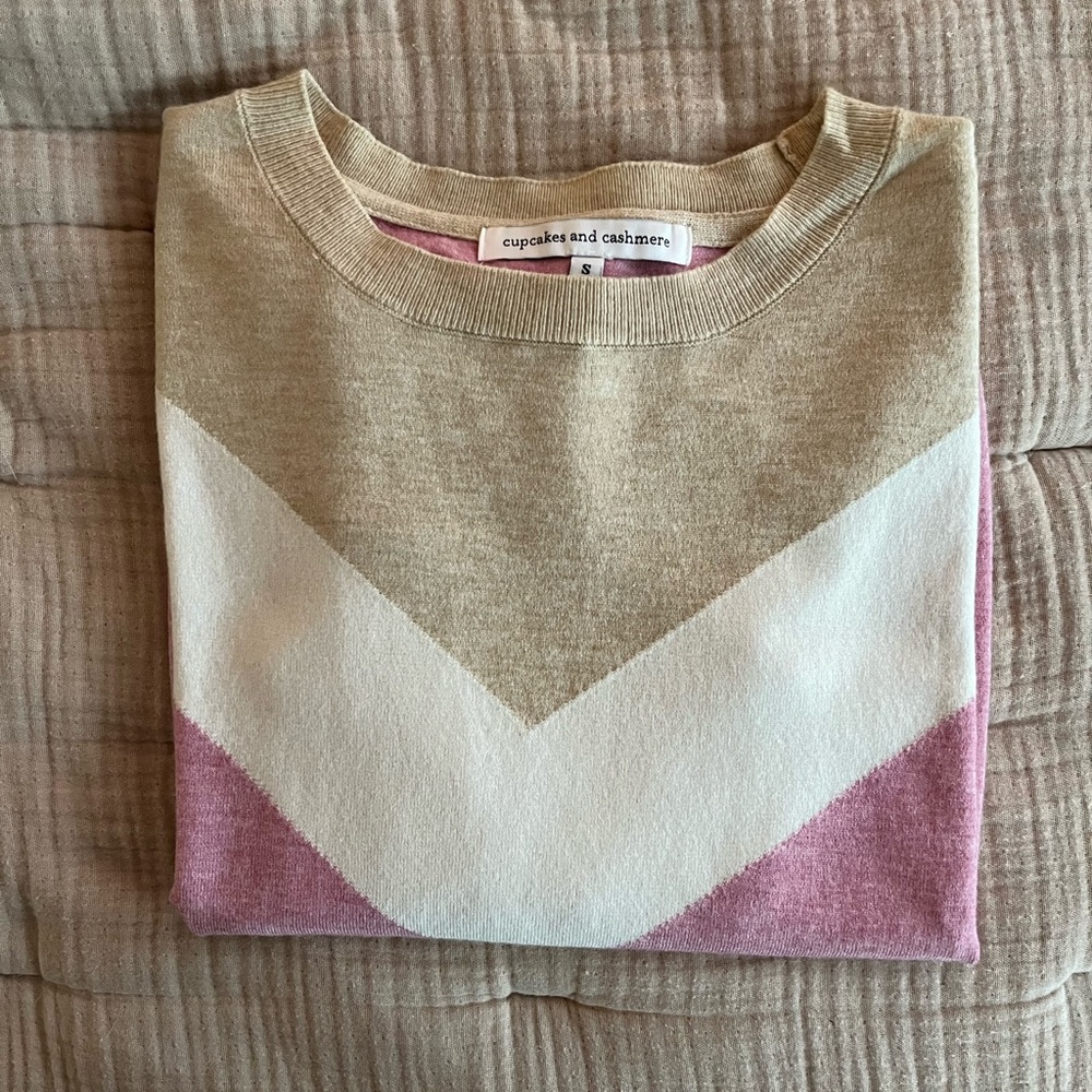 Like-New cupcakes & cashmere Sabine Chevron Sweater - Picture 4 of 12